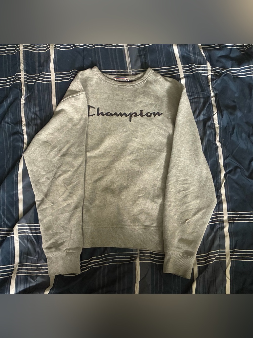 Champion Men’s Crewneck Gray Sweatshirt